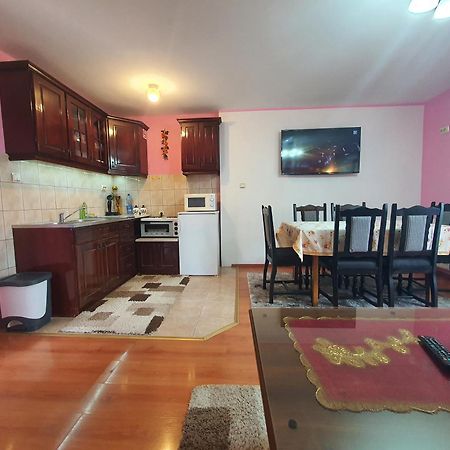 Apartments Milena Zlatibor Akcija Jun 3 Plus 1 Gratis Pokój zdjęcie