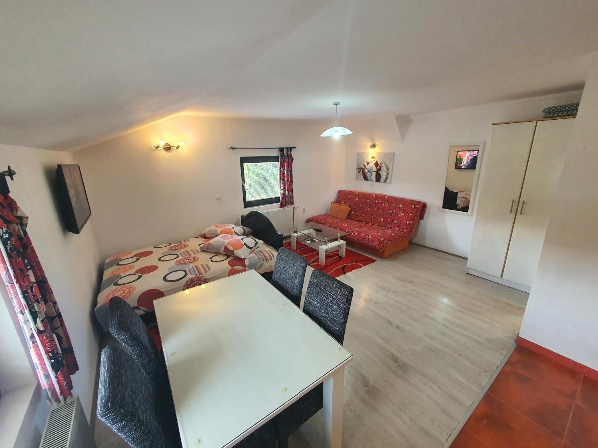 Apartments Milena Zlatibor Akcija Jun 3 Plus 1 Gratis Zewnętrze zdjęcie